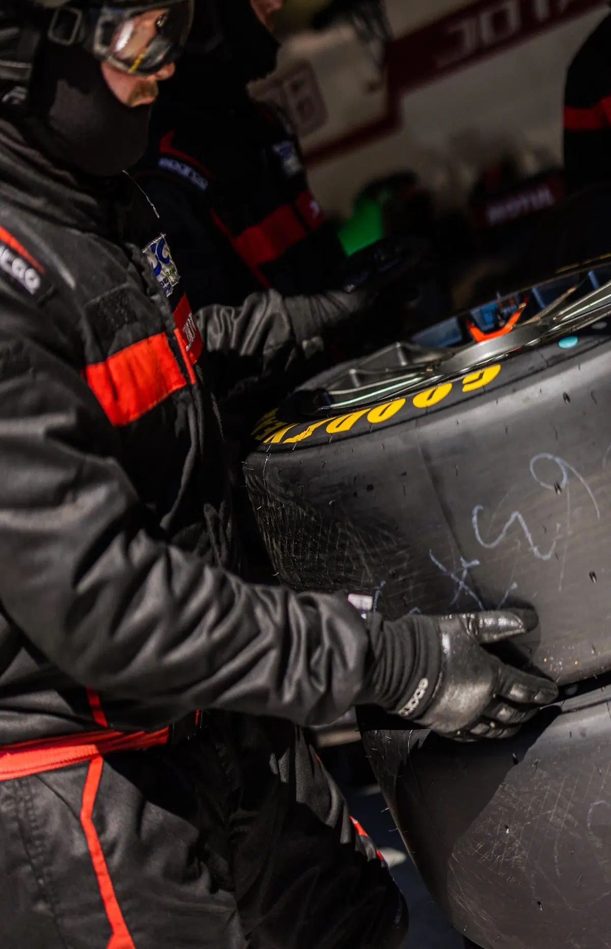  Le gomme da corsa Goodyear hanno (davvero) delle cose in comune con quelle stradali (13)
