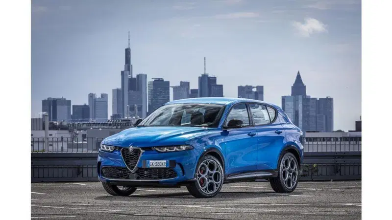 L'hanno fatta ancora, una nuova Alfa Romeo diesel: ecco Tonale 1.6 130CV [costa come il 1.5 benzina]