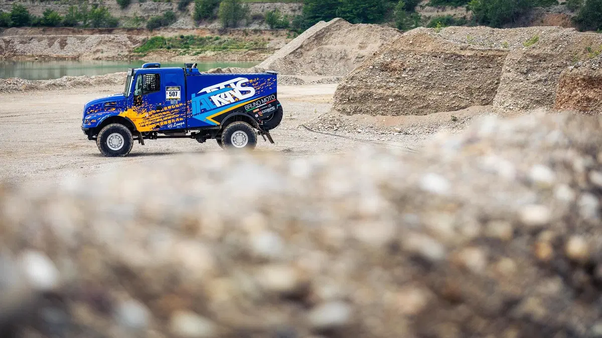 Come si guida il camion della Dakar? Tutti i segreti dell'Iveco Powerstar da 1.100 CV [Video] (4)