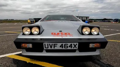 Com'&egrave; era fatta e come si guida una Lotus di 40 anni fa [VIDEO]