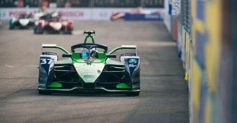 Formula E, ePrix New York: pole per Cassidy. Giovinazzi ventesimo