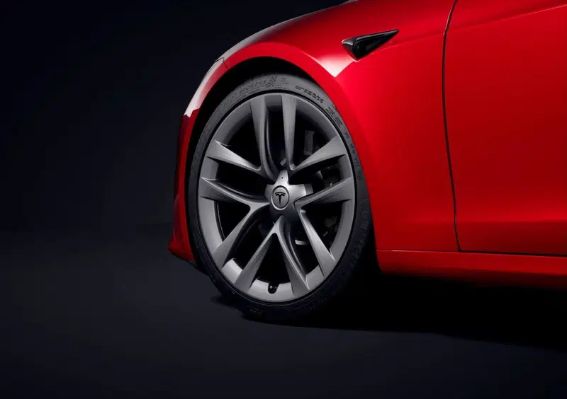 Tesla Model S (15)