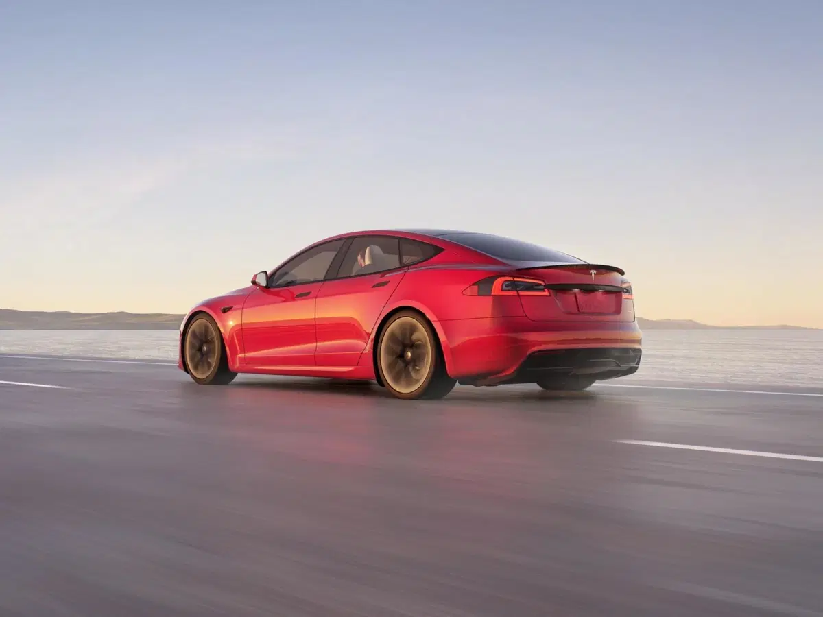 Tesla Model S (5)