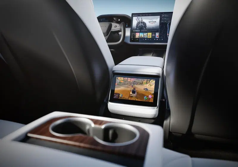 Tesla Model S (11)