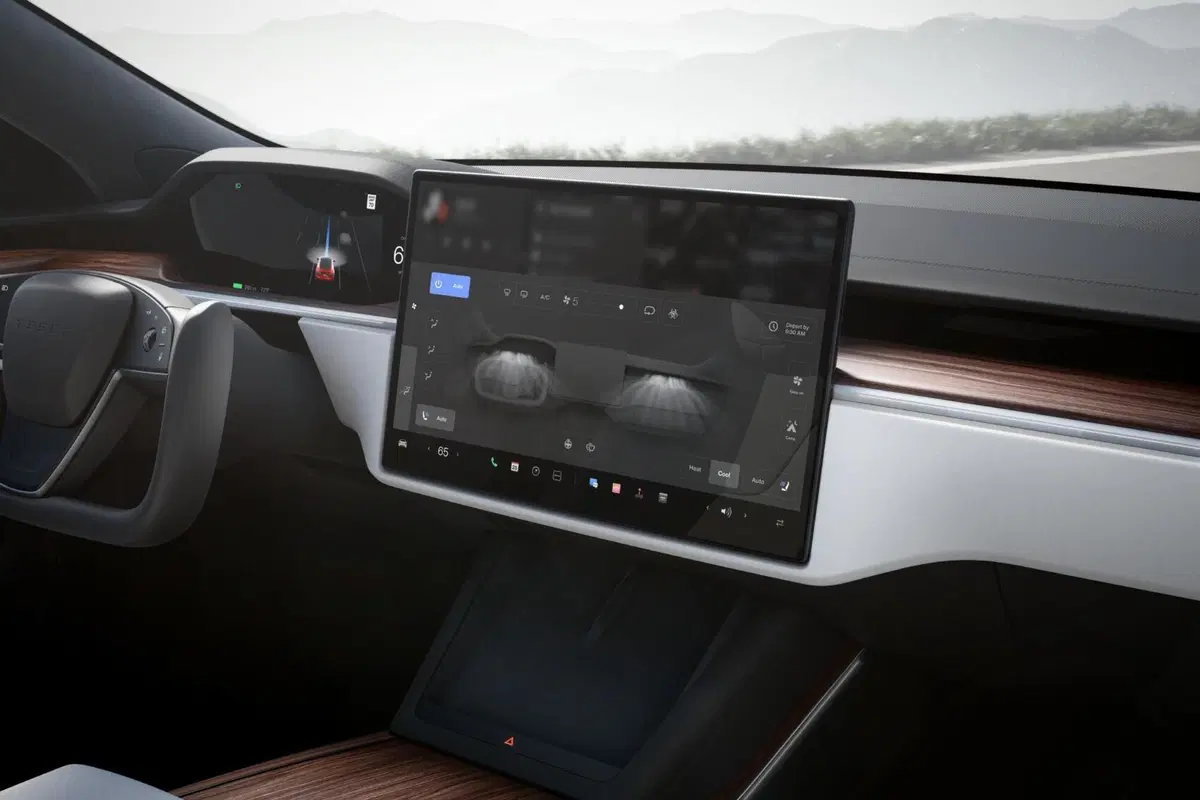 Tesla Model S (7)