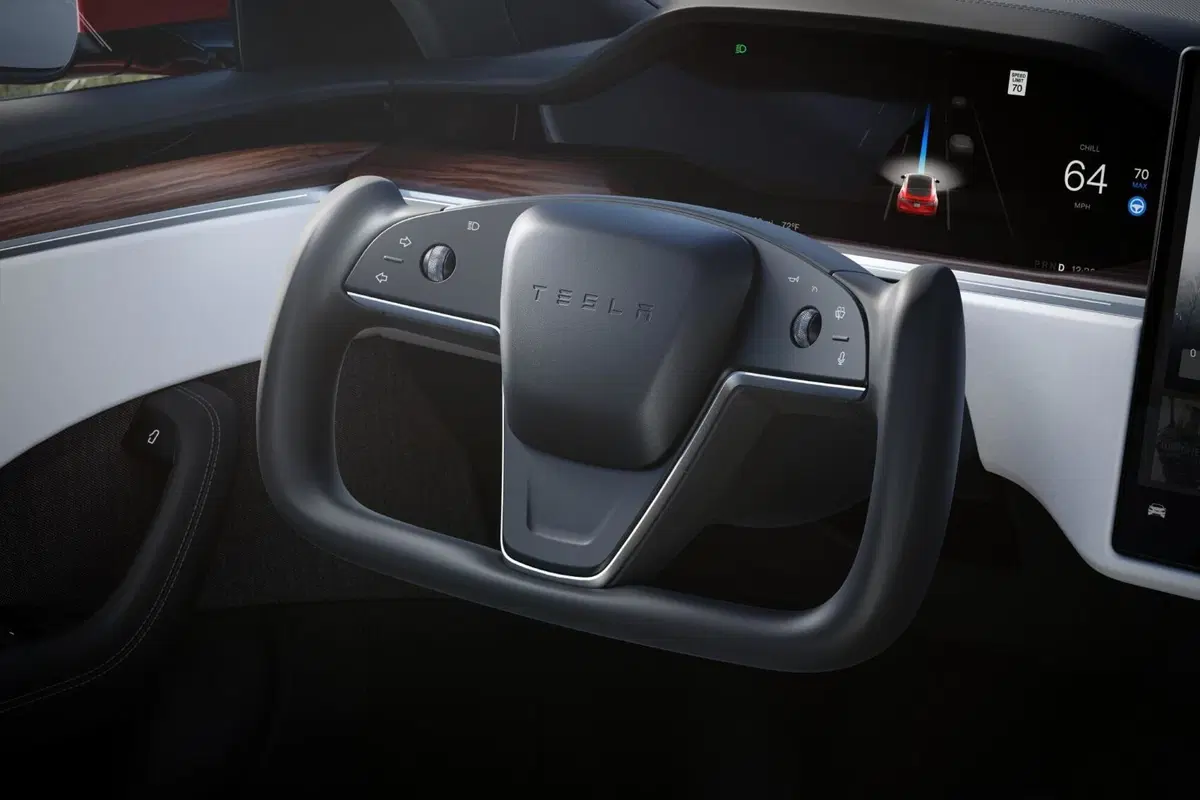 Tesla Model S (6)