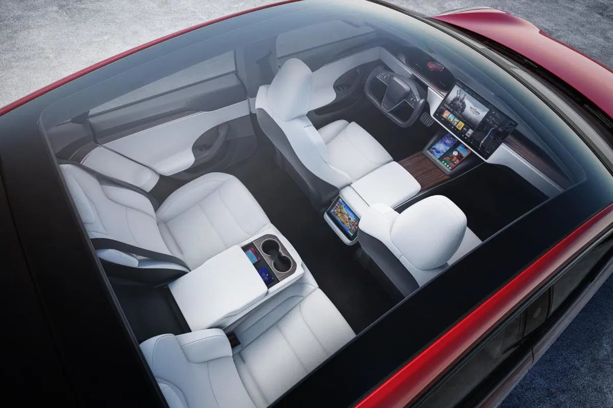 Tesla Model S (12)