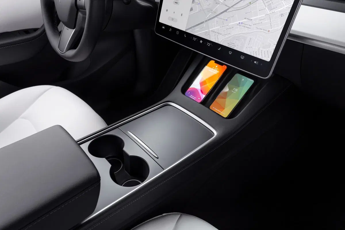 Tesla Model Y Long Range Dual Motor awd (31)