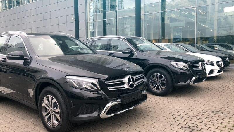 Richiamo urgente per molti modelli Mercedes del 2019: difetto all&#039;alimentazione