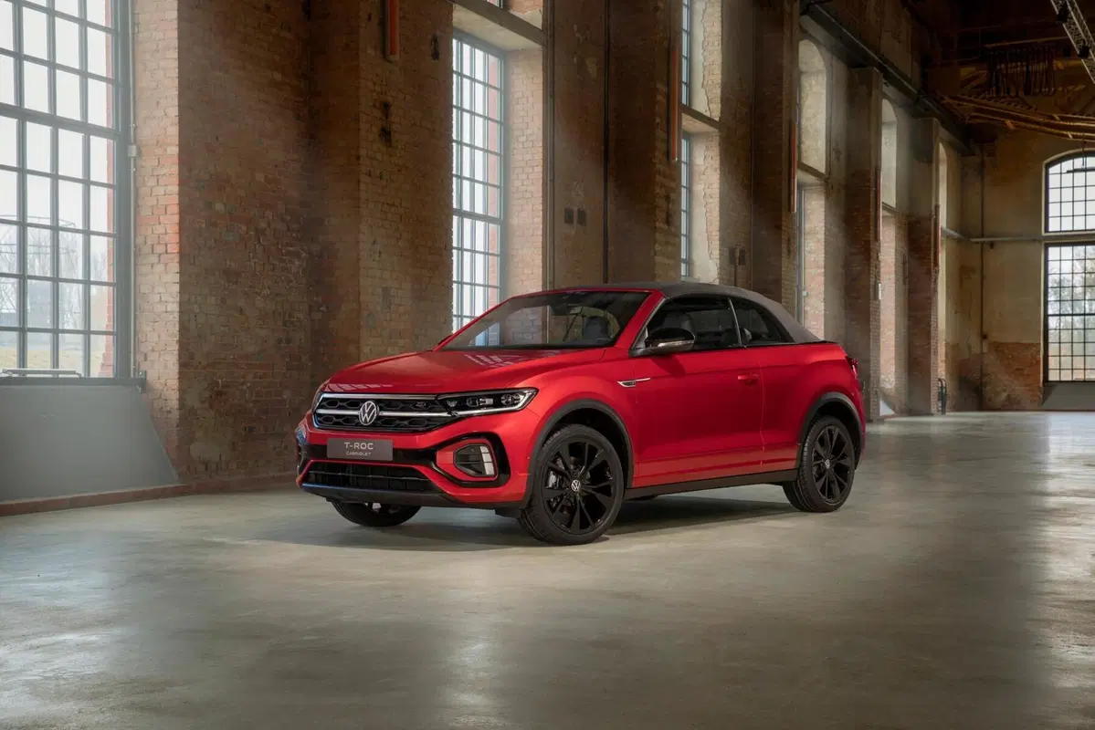 Volkswagen T-Roc Cabrio 1.5 TSI ACT DSG R-Line (3)