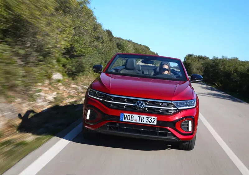 Volkswagen T-Roc Cabrio (13)