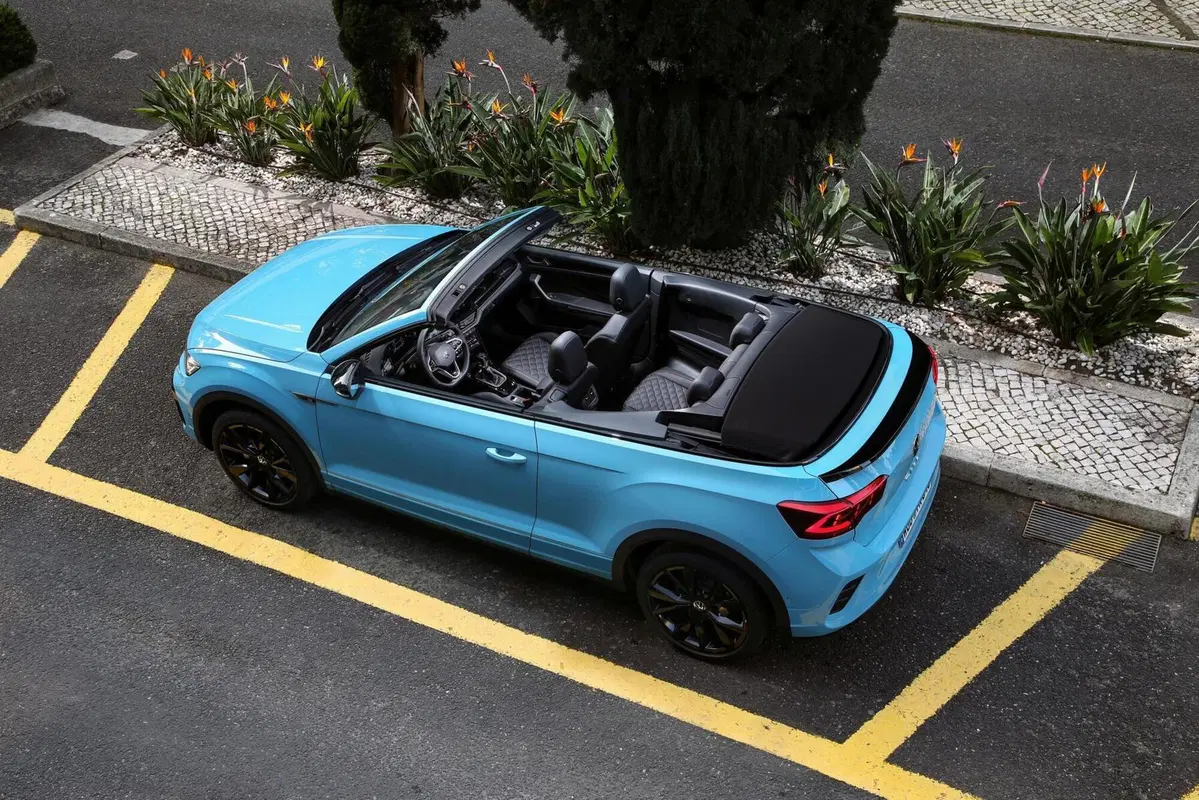 Volkswagen T-Roc Cabrio 1.5 TSI ACT DSG R-Line (7)