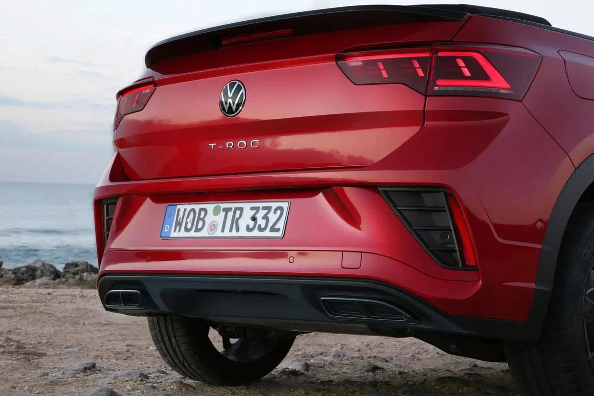 Volkswagen T-Roc Cabrio 1.5 TSI ACT DSG R-Line (21)