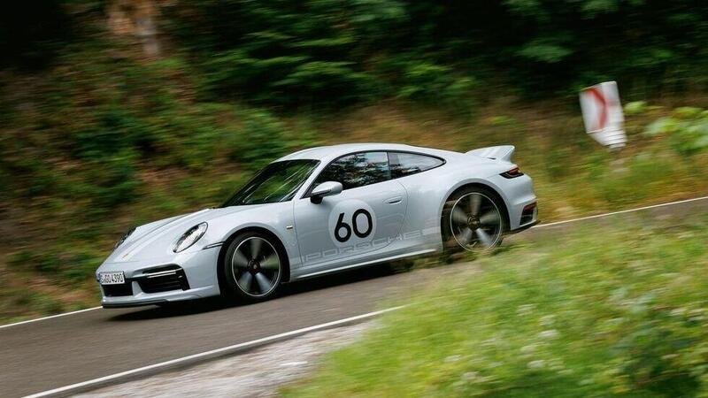 Porsche 911 Sport Classic: la turbo con il cambio manuale