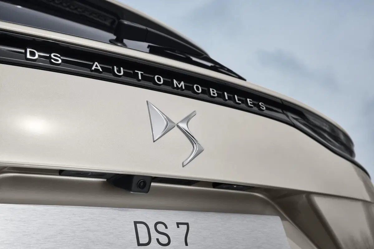 Ds DS 7 DS 7 Crossback BlueHDi 130 aut. Performance Line (21)