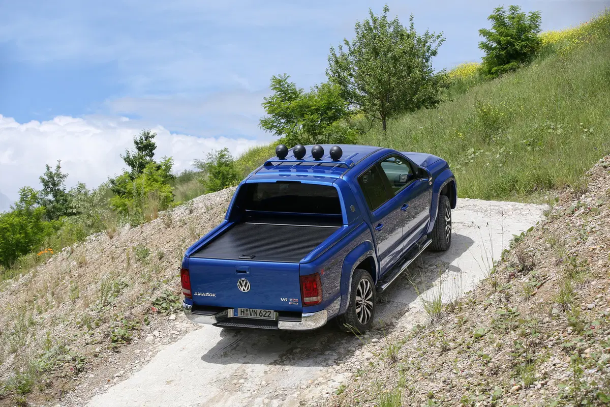Volkswagen Amarok 3.0 TDI V6 (5)