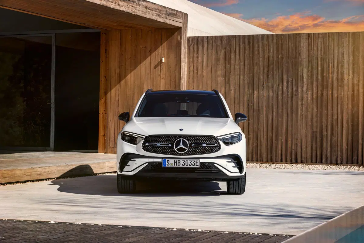 Nuova Mercedes GLC: prezzi e allestimenti (19)