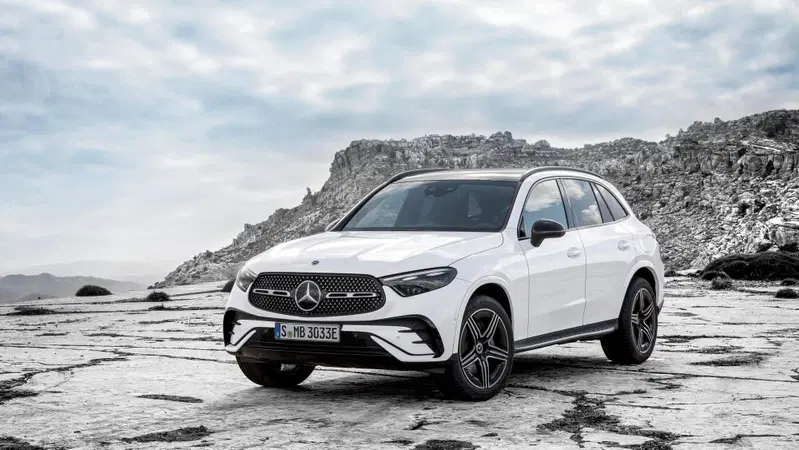 Nuova Mercedes GLC: prezzi e allestimenti
