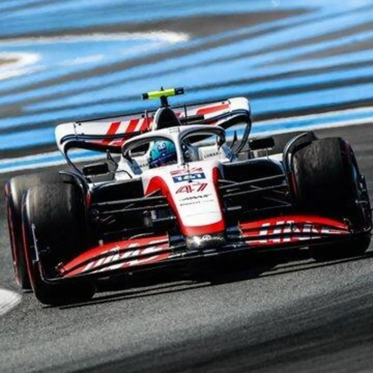 F1, GP Francia 2022: pole per Leclerc (29)