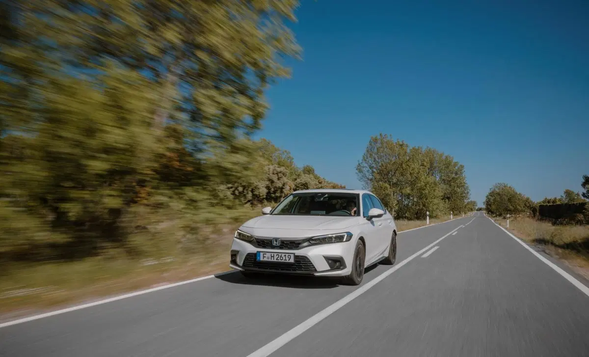 Honda Civic (2022-->>) (11)