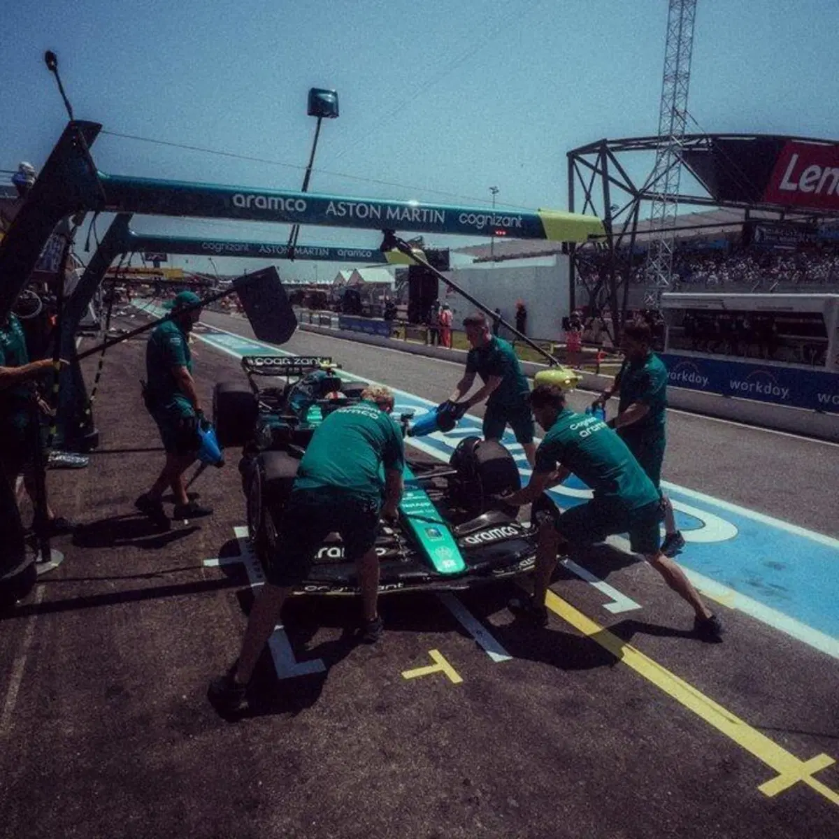F1, GP Francia 2022: vince Verstappen. Leclerc ko (76)