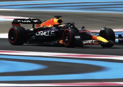 F1, GP Francia 2022: vince Verstappen. Leclerc ko