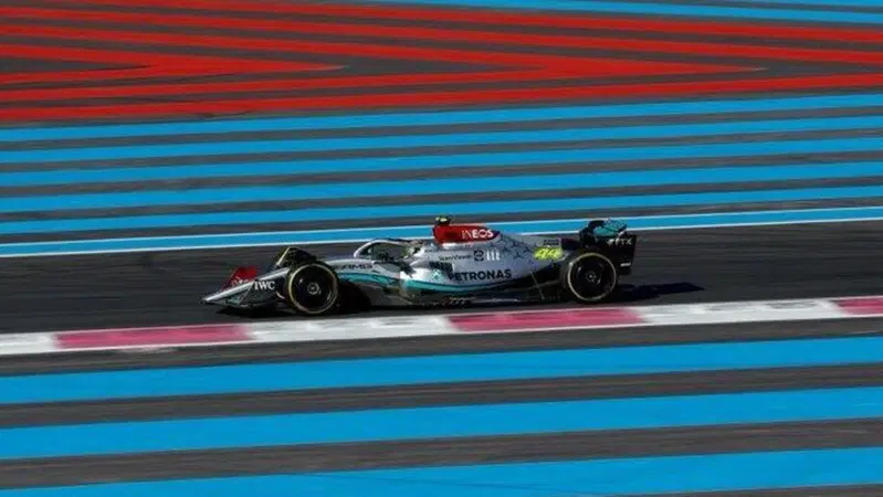 Formula 1, Hamilton: "La squadra ha fatto un lavoro fantastico"