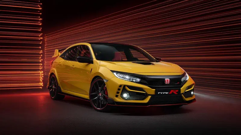 La sequenza di accensione della nuova Type R