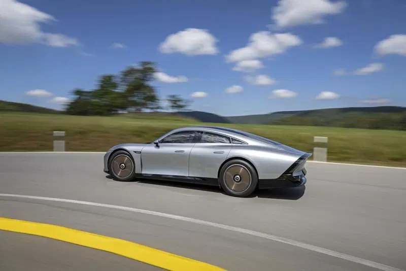 Chi ha dubbi sull&rsquo;auto elettrica non ha provato questa: Mercedes EQXX [senza compromessi]