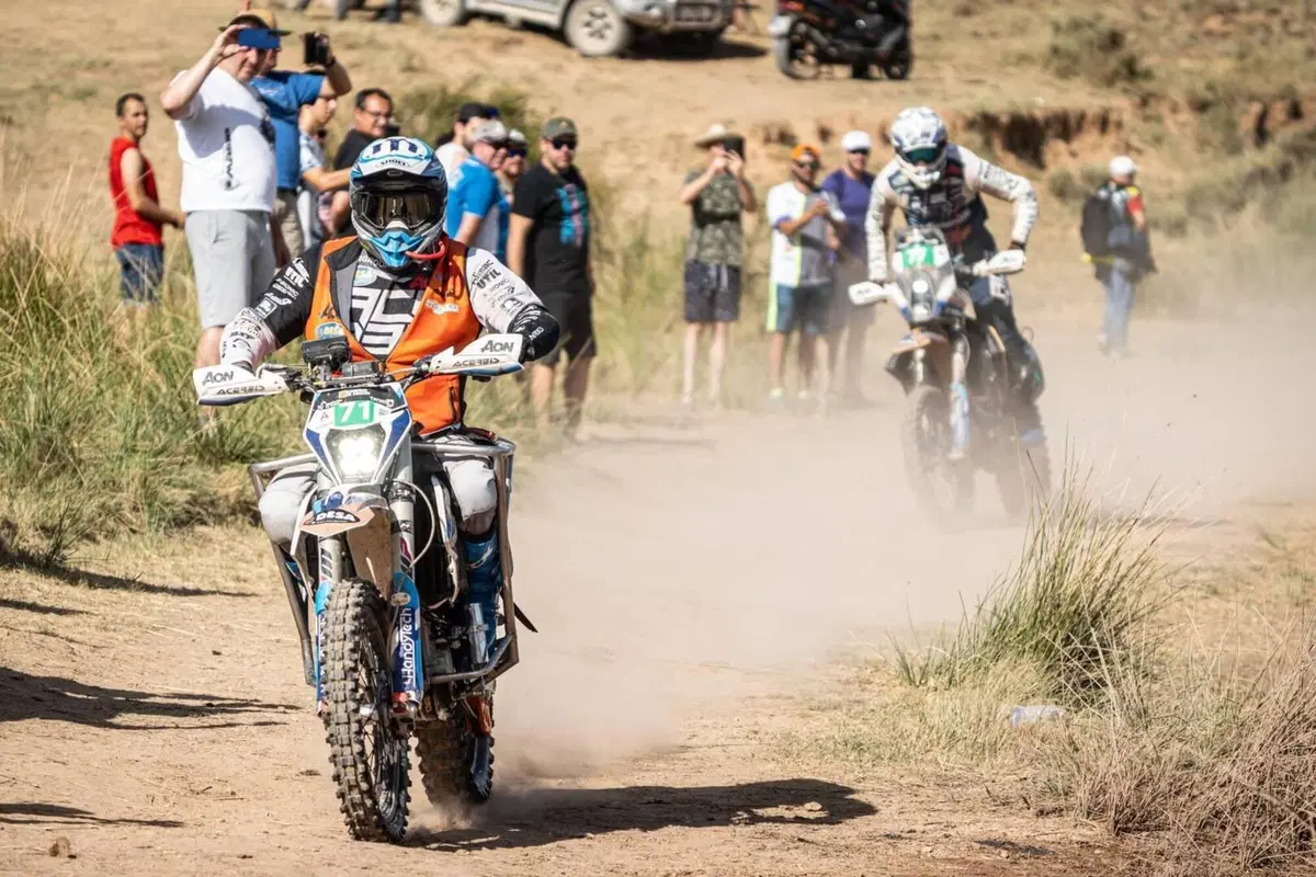 Baja Aragon. Al Attiyah, Toyota, e Shareina, KTM, Re di Aragon (7)