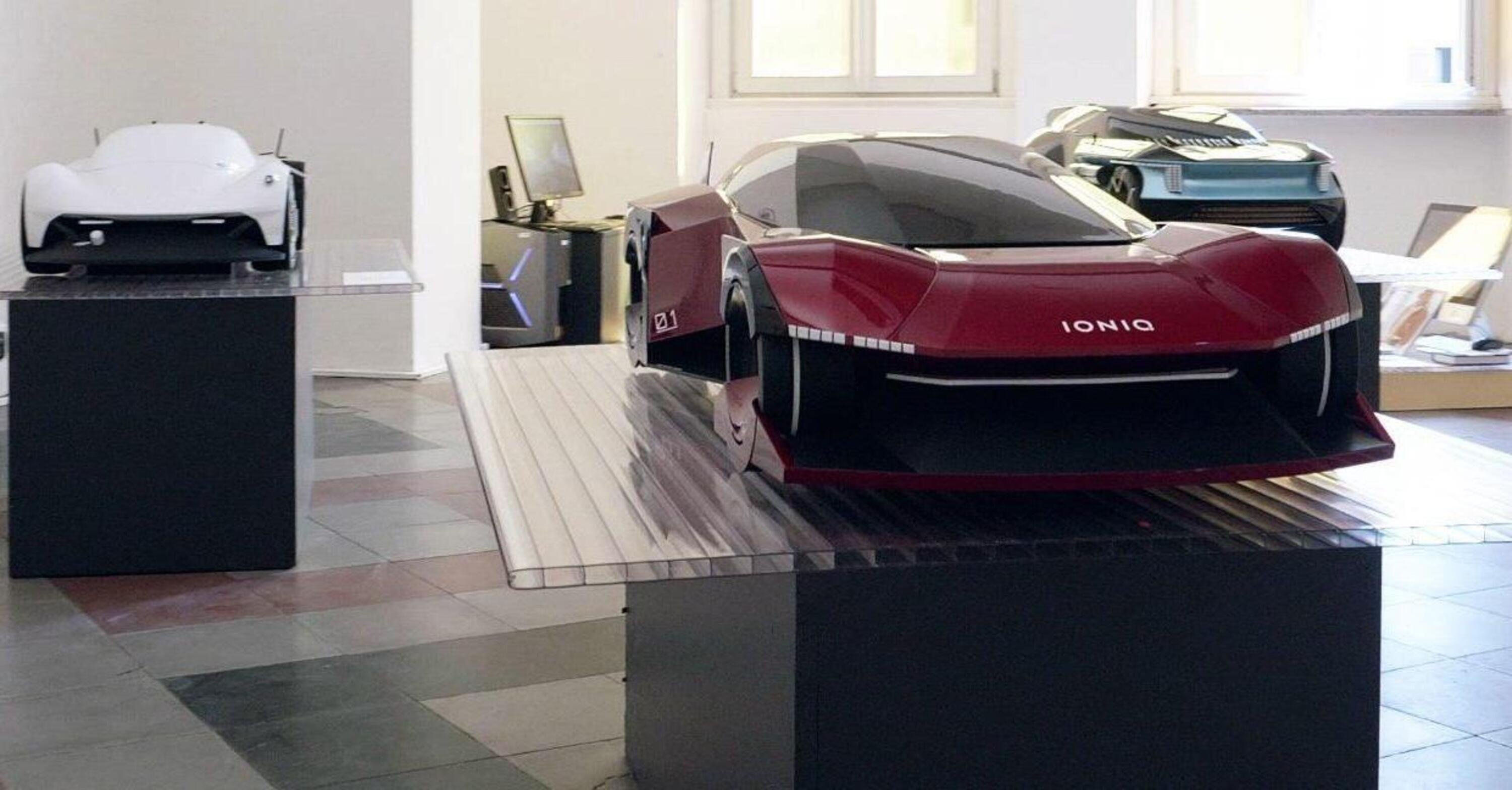IED Torino e Hyundai Europa disegnano prototipi straordinari: il futuro possibile [compatto a idrogeno]