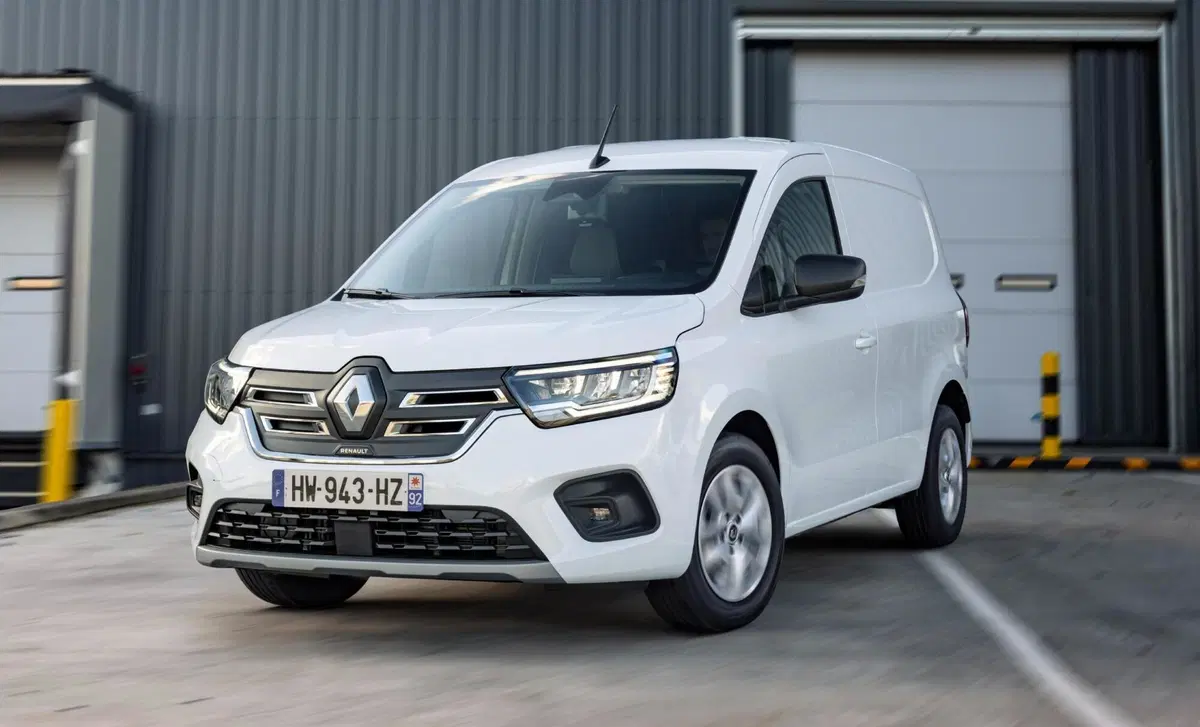 Renault Kangoo E-Tech Electric EV45 DC 80 kW Techno
