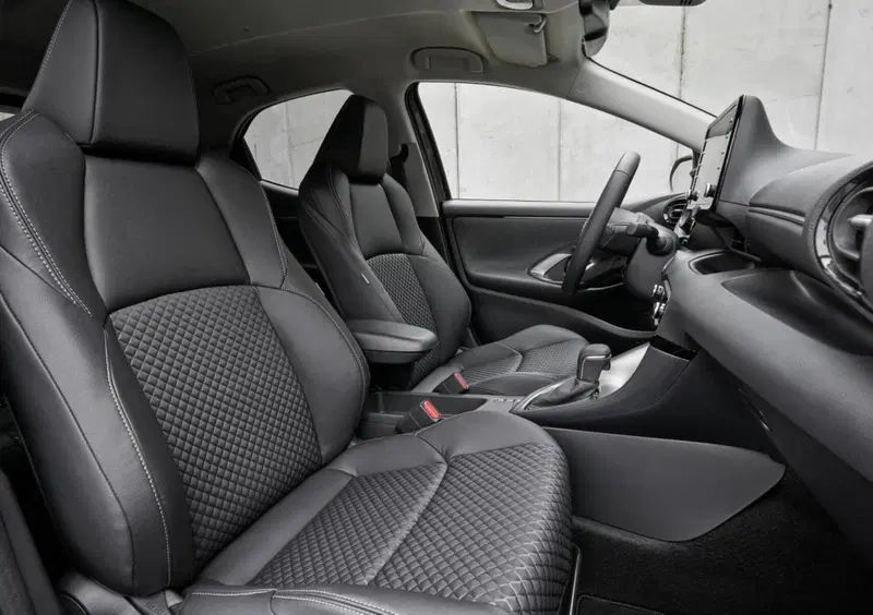 Mazda Mazda2 Hybrid (2021-25) (10)