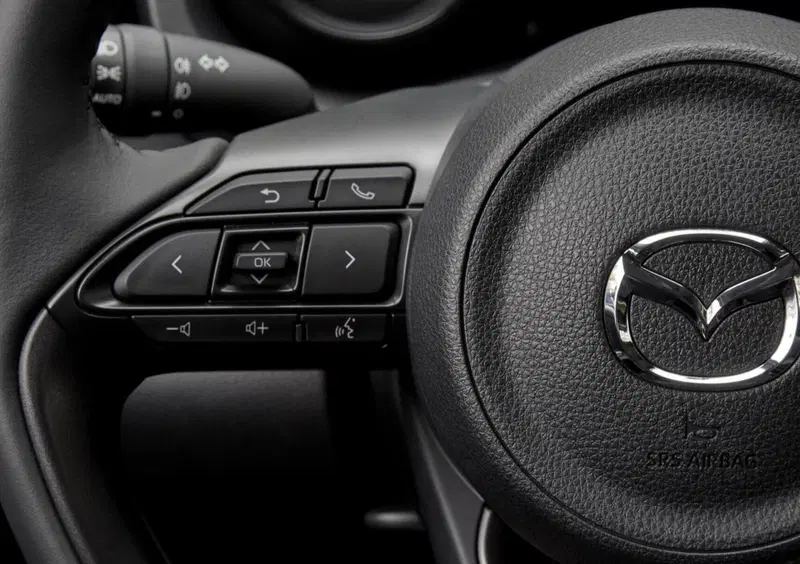 Mazda Mazda2 Hybrid (2021-25) (7)