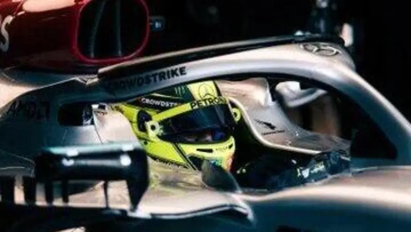 Formula 1, Hamilton: "La W13 su questa pista non funziona"