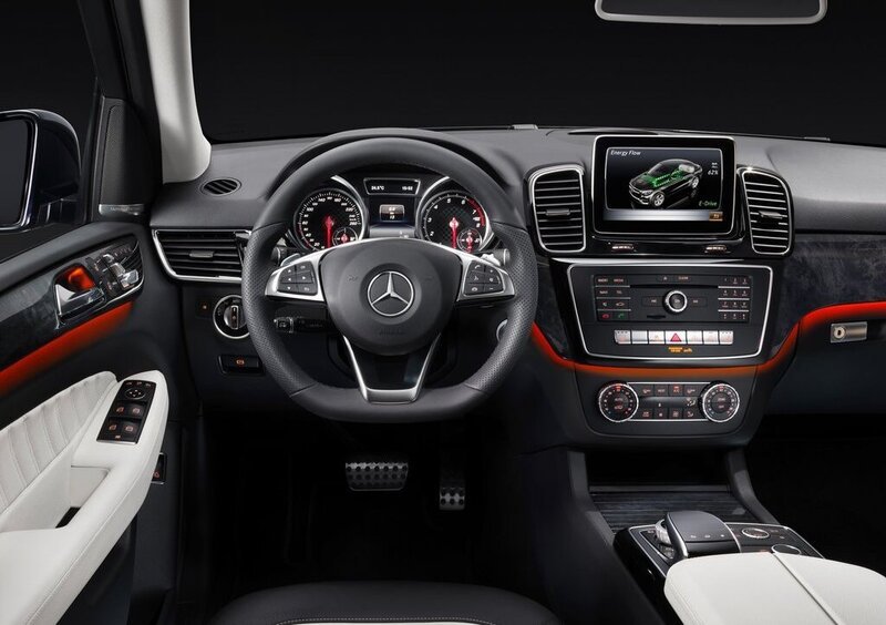 Mercedes-Benz GLE SUV (2015-19) (9)