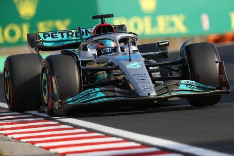 F1, GP Ungheria 2022: pole per Russell. Sainz secondo