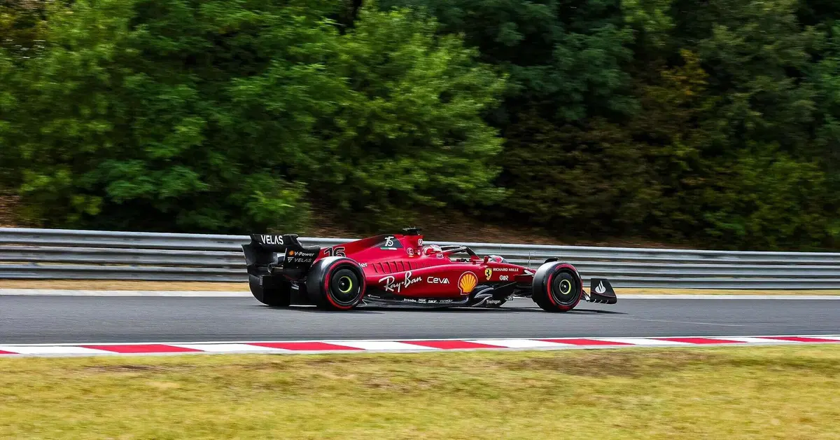 Formula 1, Leclerc: "Bene che la Red Bull parta dietro, ma volevo la pole"