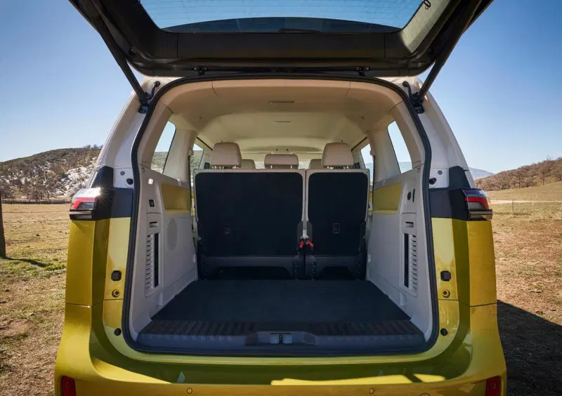 Volkswagen ID.Buzz (17)