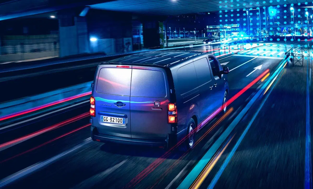 Fiat Scudo Furgone 2.0 BlueHDi 145CV AT8 PL-SL-TN Furgone Lounge (5)