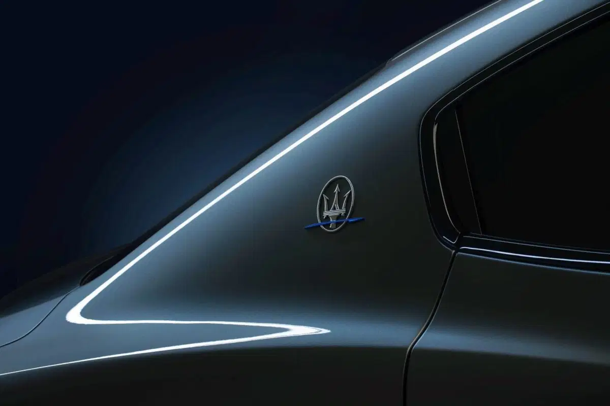 Maserati Ghibli Hybrid, la prima ibrida del Tridente (7)
