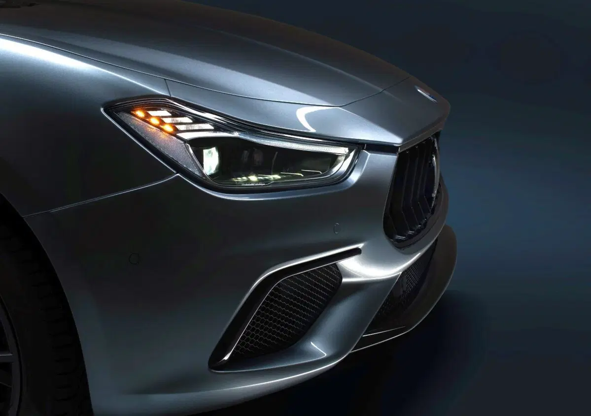 Maserati Ghibli Hybrid, la prima ibrida del Tridente (11)