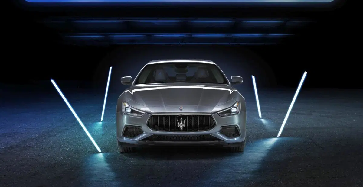 Maserati Ghibli Hybrid, la prima ibrida del Tridente (12)