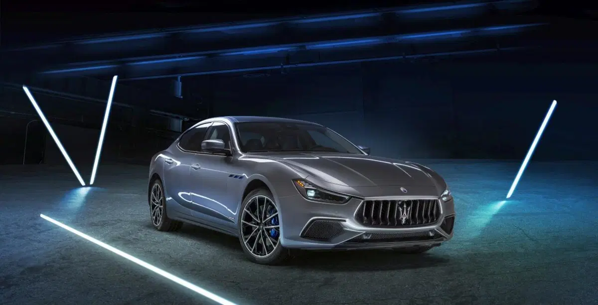 Maserati Ghibli Hybrid, la prima ibrida del Tridente (16)