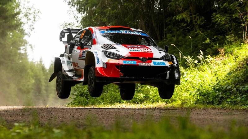 WRC22. Rally Finlandia. A Neuville e Tanak il Primo Colpo