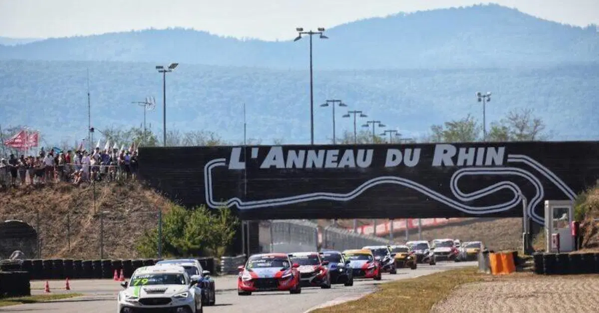 WTCR 2022, Alsazia, gara 2: vince Huff