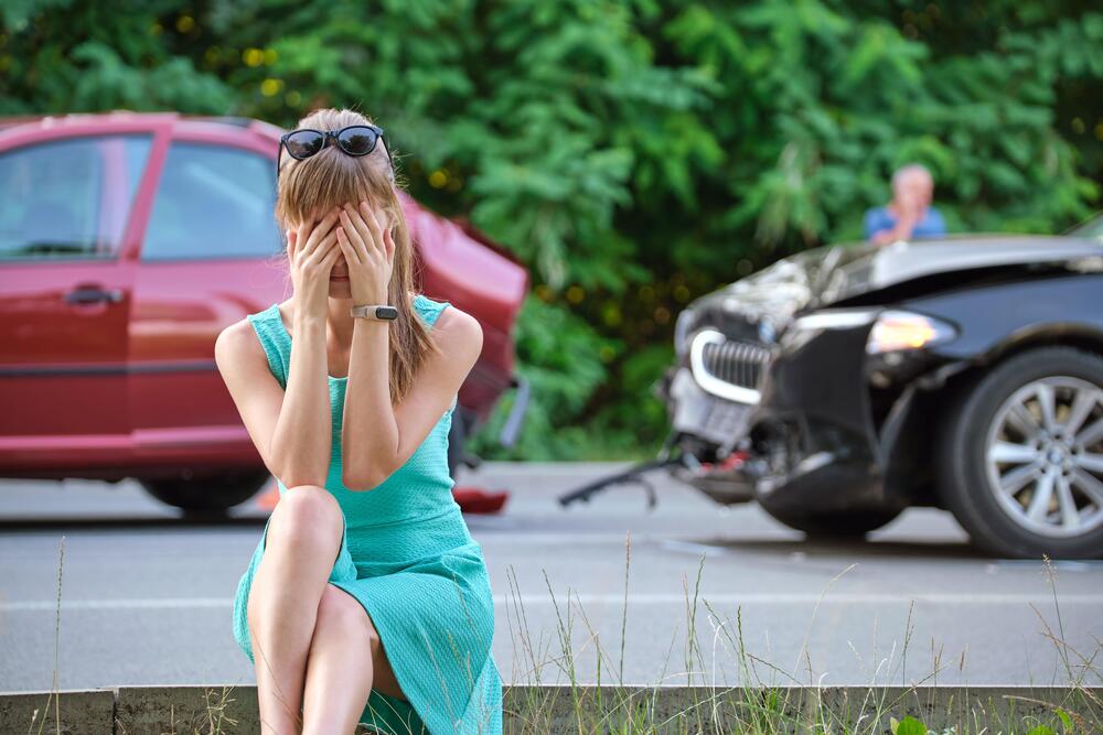 Città italiane, un neopatentato fa un'aggiunta esilarante alla 'P' di ' Principiante': l'avviso agli altri automobilisti