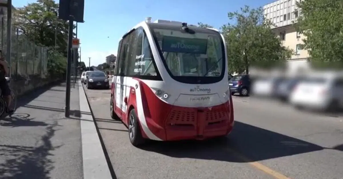 A Torino parte l'esperimento: navette a guida autonoma in giro [VIDEO]