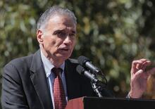 Ralph Nader vs Tesla: un nuovo Unsafe at any speed? 