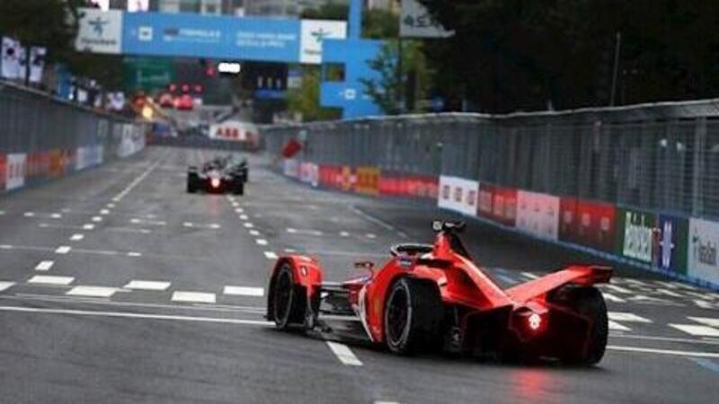 Formula E, ePrix Seoul 2022: pole per Rowland. Giovinazzi 14&deg;